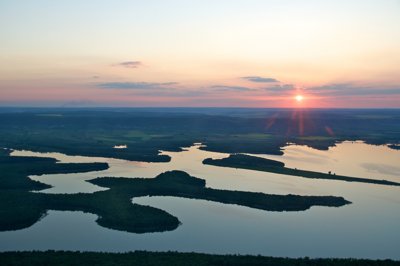 Lac de la Madine_4636316353_l.jpg